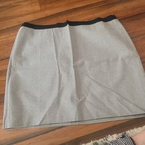 Loft Seer Sucker type print